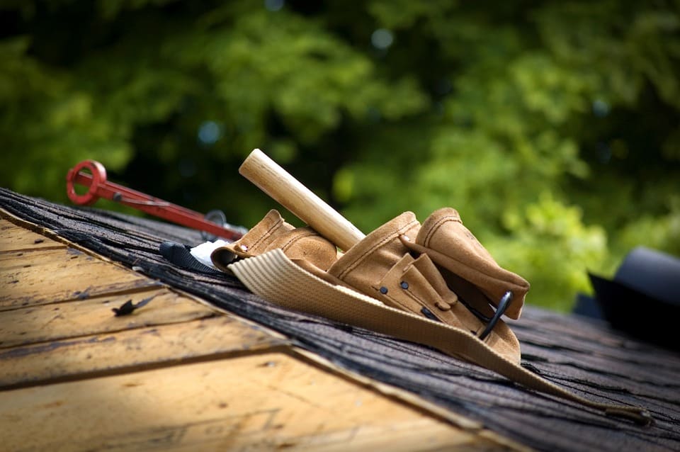 5 Signs It’s Time for a New Roof